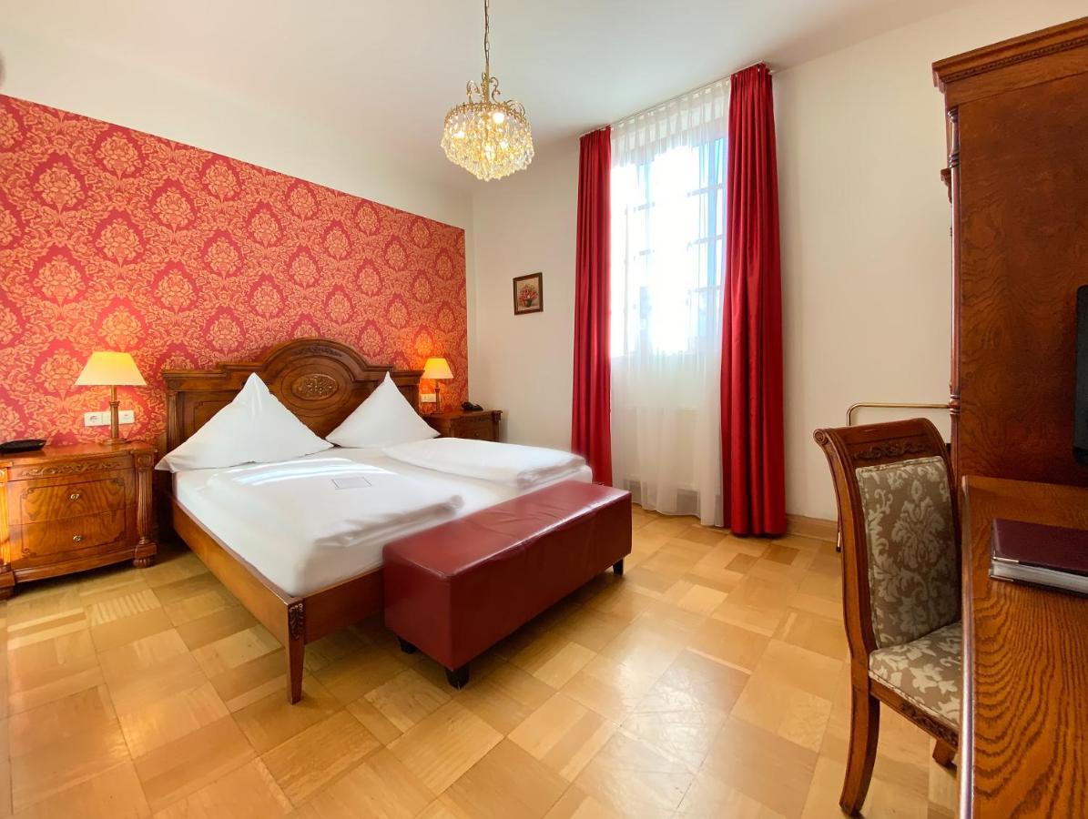 Hotel Rathausgloeckel Baden-Baden Dış mekan fotoğraf
