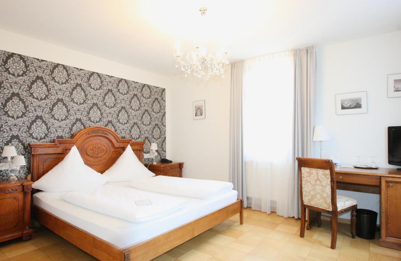 Hotel Rathausgloeckel Baden-Baden Dış mekan fotoğraf