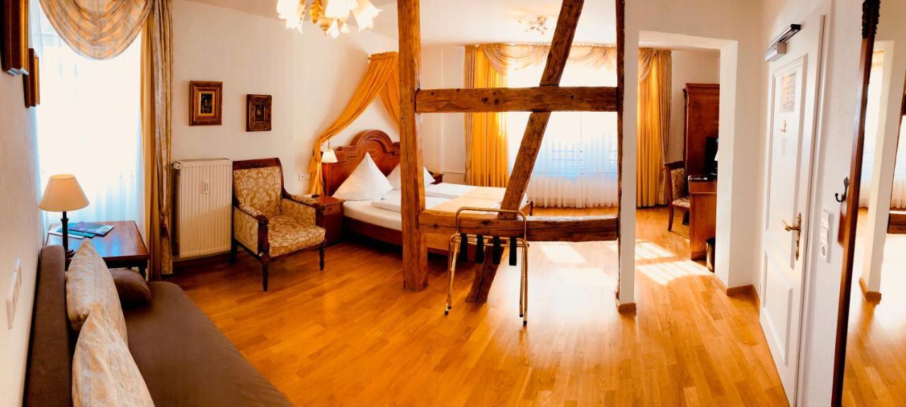 Hotel Rathausgloeckel Baden-Baden Dış mekan fotoğraf