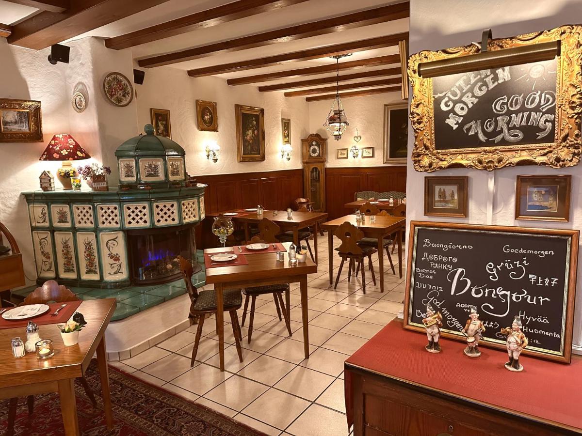 Hotel Rathausgloeckel Baden-Baden Dış mekan fotoğraf